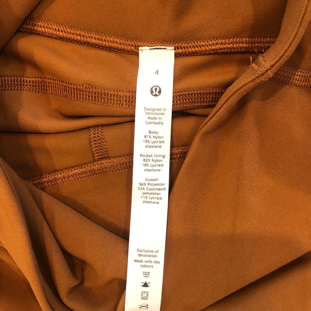 RARE—NWT Lululemon Groove Pant Flare HighRise Sz 4 - Picture 10 of 10
